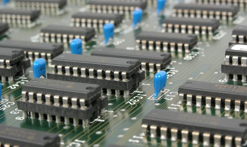 Understanding Logic Integrated Circuit Chips: A Comprehensive Analysis